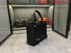 AAA -- G.u.c.c.i. Tote bag 10733