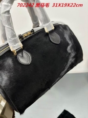 AAA -- G.u.c.c.i. Bags Part E 16715