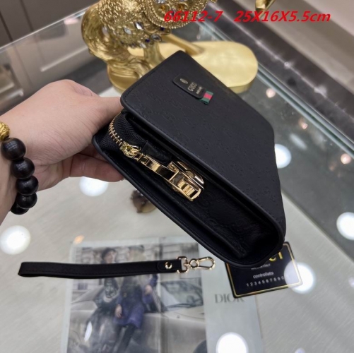 AAA -- G.u.c.c.i. Men's Clutch bag 10145