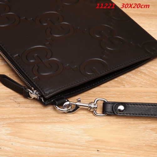 AAA -- G.u.c.c.i. Men's Clutch bag 10256