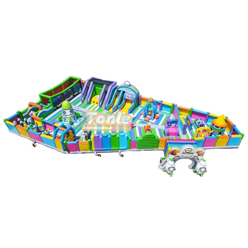 Customized colorful polygon large inflatable playground inflatable jumping castle