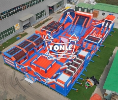 Factory customized high quality commercial inflatable giant theme park