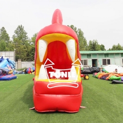 Hindernisparcours und Rutsche „Roter Drache“