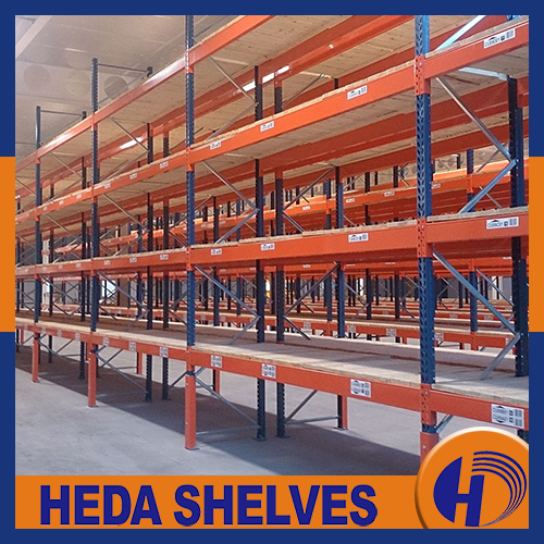 Warehouse racks for operators