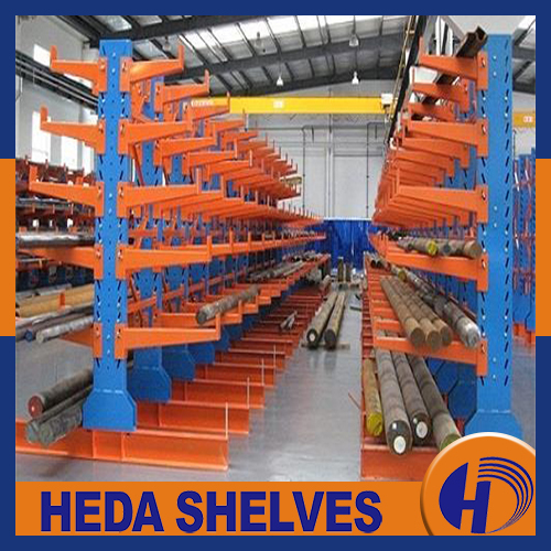 Cantilever pallet racking