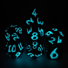 Dragon Scale Font Dice(glow in the dark)