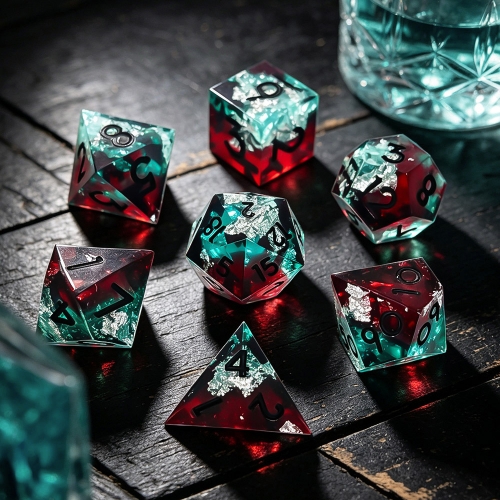 Holiday Sharp Edge Dice