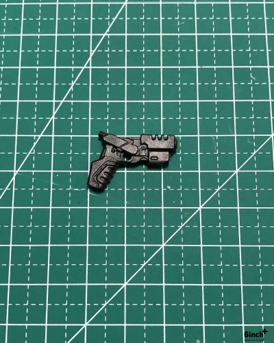 Mezco One:12  technology pistol