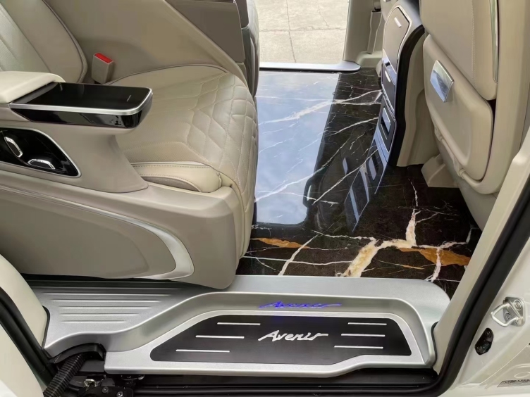 MOREONYX ultra thin marble panel used on business car floor
