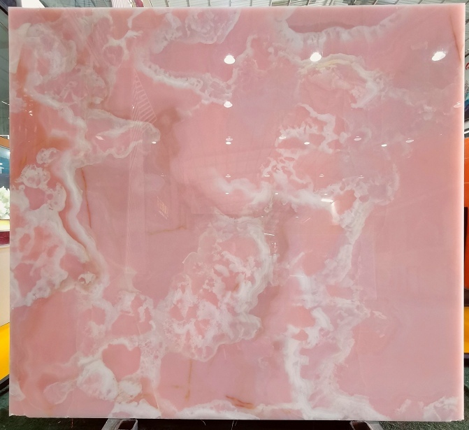 Top quality of Pink Onyx slab