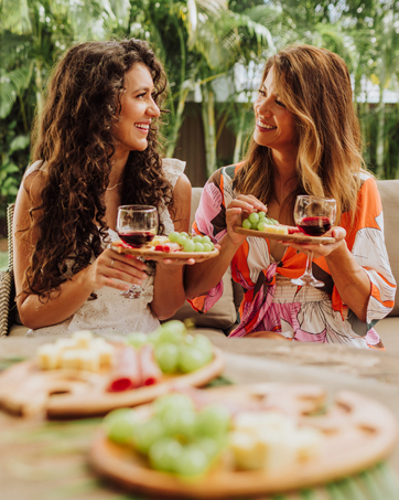 TOSCANA - a Picnic Time brand - Wine Appetizer Plate Set of 4 - Cocktail Plate with Glass Holder - Cheese Board with Wine Holder, (Acacia Wood)