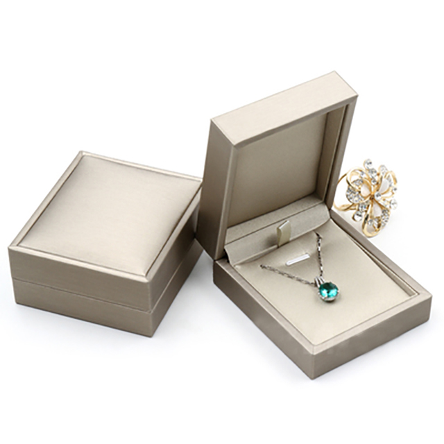 Cardboard Jewellery Box for Necklace Set with Roses | Best4U