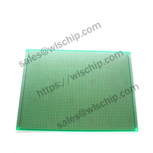 Single-sided spray tin green oil board green 15 * 20CM pitch 2.54mm PCB board
