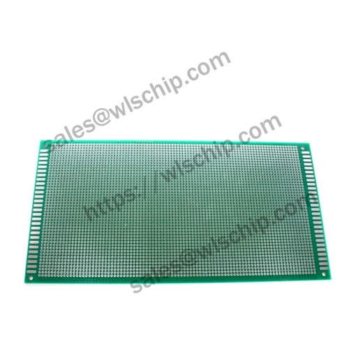 Double-sided tin spray green oil board 13 * 25CM green pitch 2.54mm PCB board