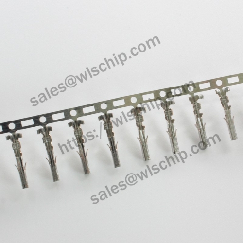 Female reed 5557 connector connector