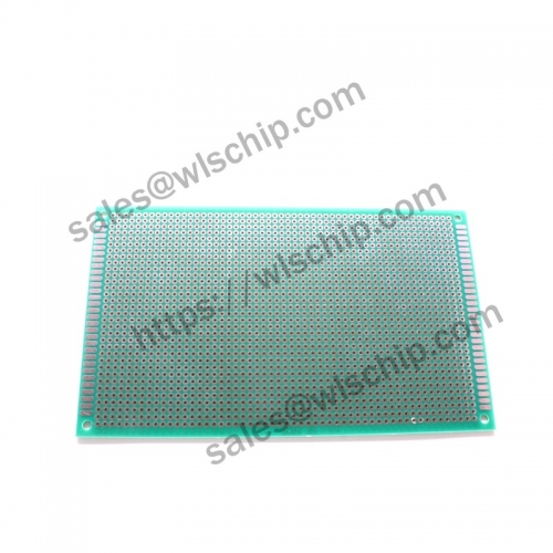 Single-sided tin spray green oil board green 9 * 15CM 2.54mm PCB board