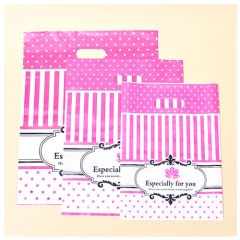 Makeup PE Material Shopping Plastic Bags Die Cut Handle Bags With Custom Logo