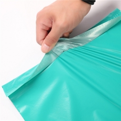 Custom Green Poly Mailer Bag Envelopes OEM Plastic Shipping Mailing Bag Postal Mailers For Clothing