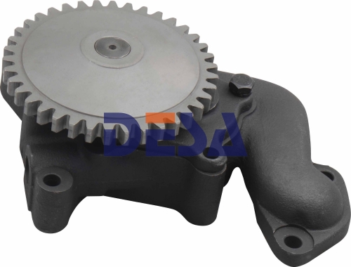 KOMATSU PC200-1 OIL PUMP ASS'Y 6136-51-1002