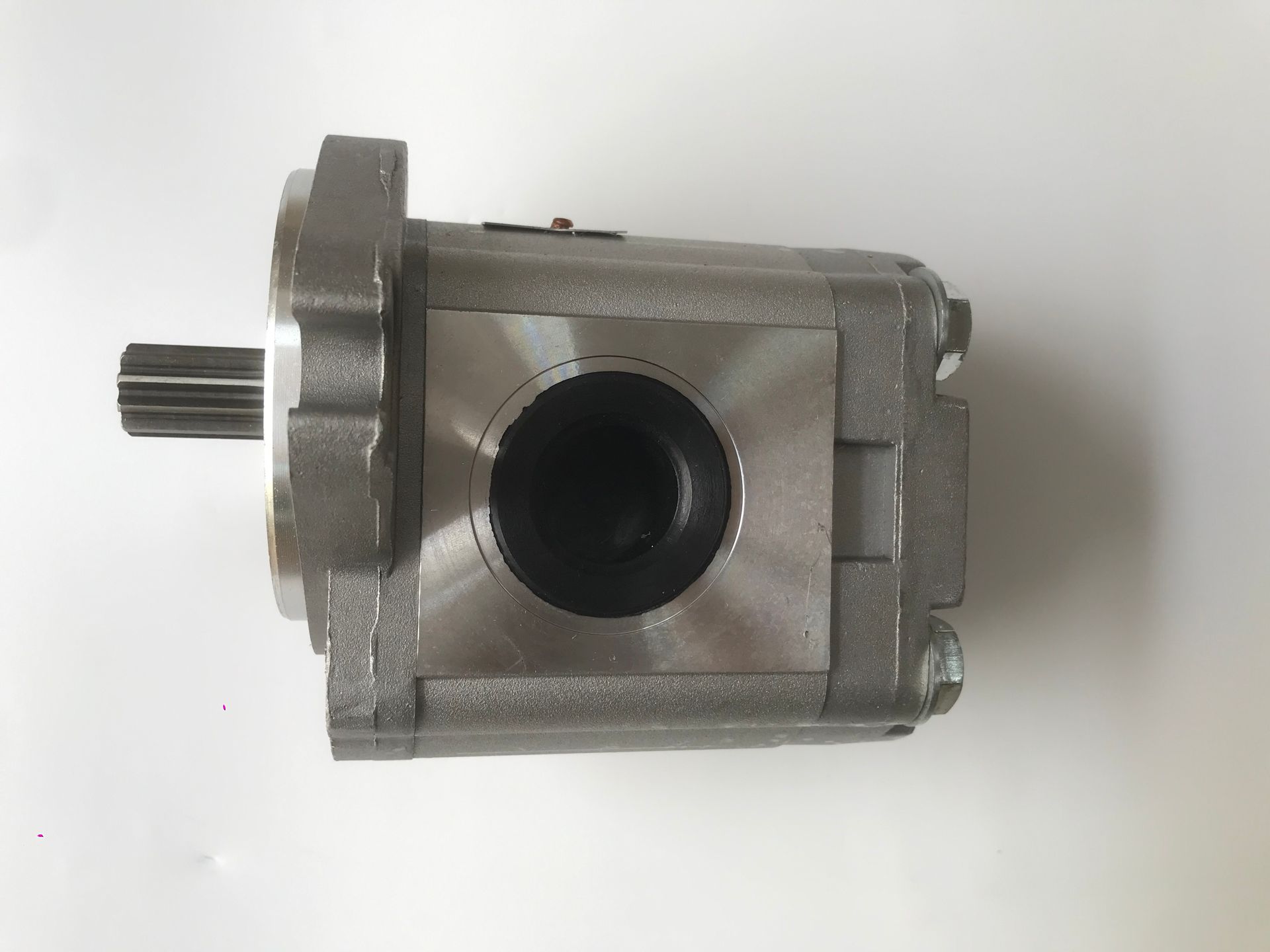 HITACHI EX200-1 GAER PUMP ASS'Y 9218005