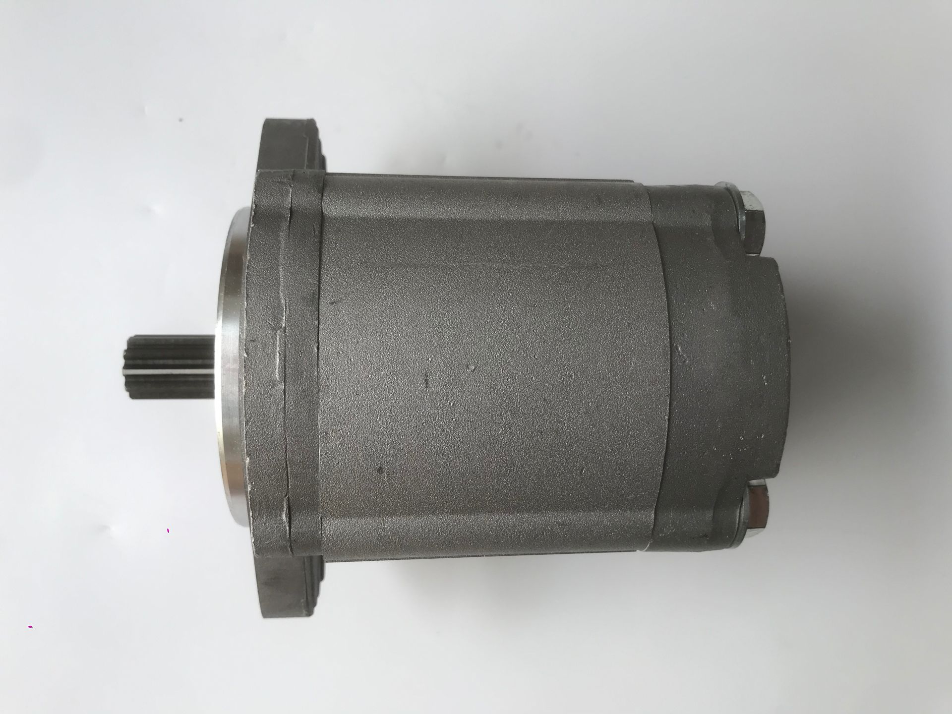 HITACHI EX200-1 GAER PUMP ASS'Y 9218005