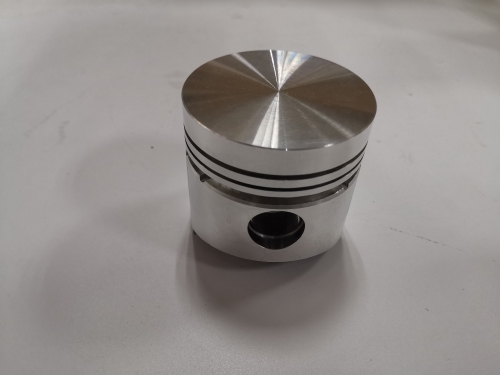 KUBOTA D750 PISTON 15261-21110