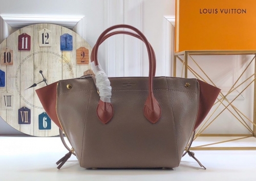 No.83 LV Freedom tote M54843 35X24X16CM