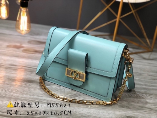 No.150 LV Dauphine MM bag M55821 25×17×10.5cm