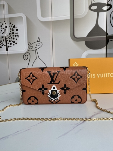 No.193 LV Crafty Pochette Félicie bag M69515 21.0 x 12.0 x 3.0CM