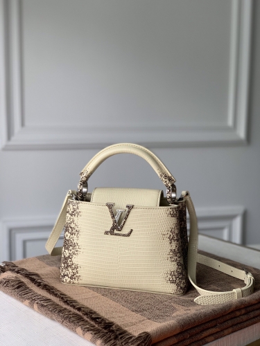 No.177 LV Capucines BB bag  M48865 21x14x8cm