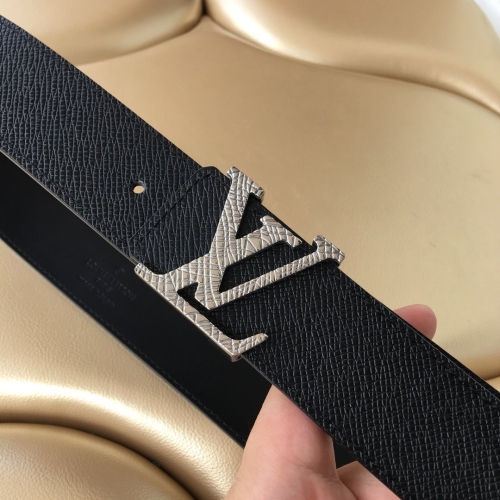 NO:875 LV Partly contain the shipping fee 40MM