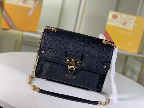 No.13449 LV VAVIN PM M43936 RED and M44929 APRICOT and M44151 BLACK and M52271 NAVY BLUE and M43931 WHITE size:25x17x9.5cm 5colors