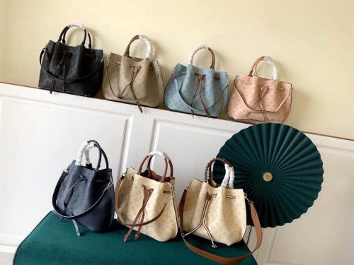 No.13479 LV Girolata handbag M54401 54402 54403 M53154 M53915 44*27*12cm 7colors