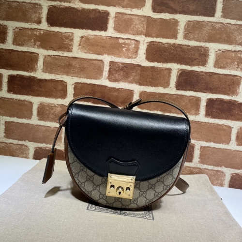 NO:20107 644524 Padlock small shoulder bag SIZE:22*19.5*6.5CM