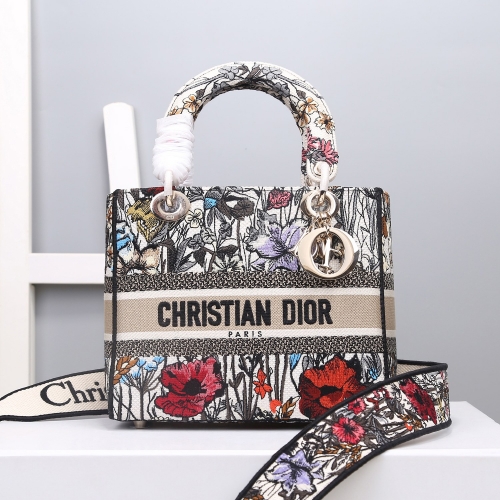 NO:20088 Dior HandBags Lady Dior Size:24*20*11CM