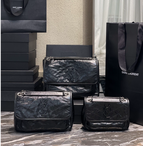 No.20187 YSL Niki crinkle-waxed cowskin 633151 22cm 22x16.5x12cm, 633158 black+silver 498894 whole black 28x20.5x8.5cm,