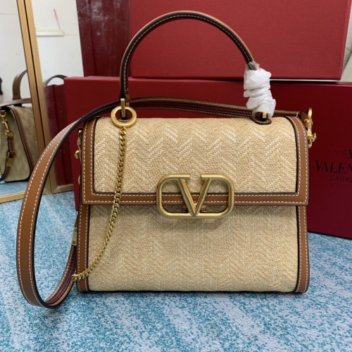 No.20218 Valentino Garavani VSLING V0025 25 x 17x 12cm