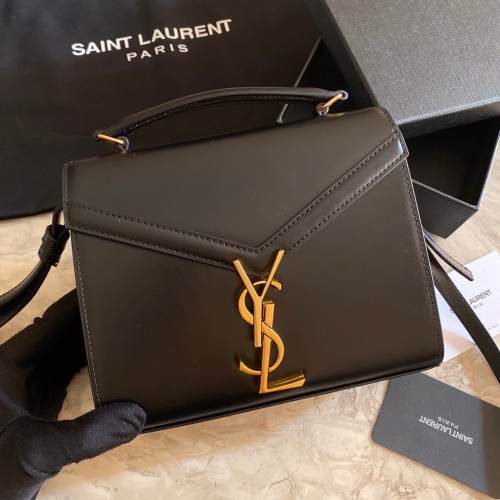 No.20333 YSL CASSANDR 532753 20x16x7.5cm