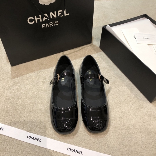 No. 60459 Chanel  2021  size 35-41