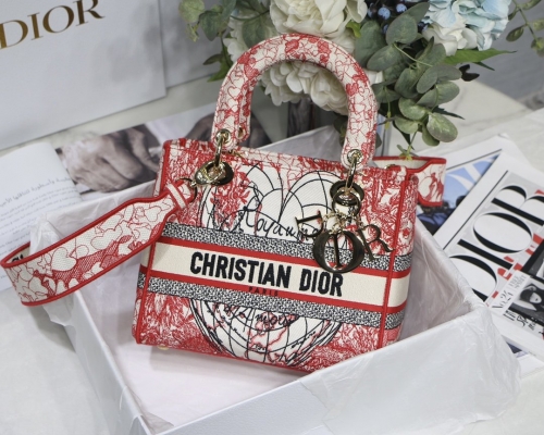 No.50102 Dior M8002 24 cm x 20 cmx 11 cm Lady D-Life