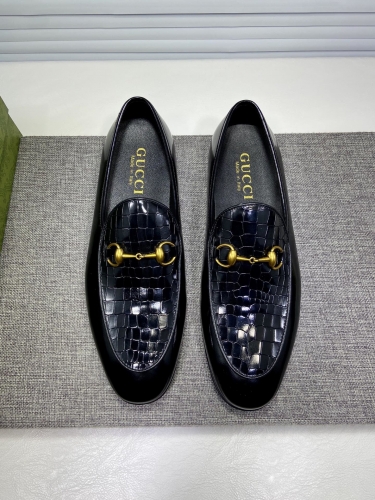 No. 60823 GUCCi 2021 size 38-44