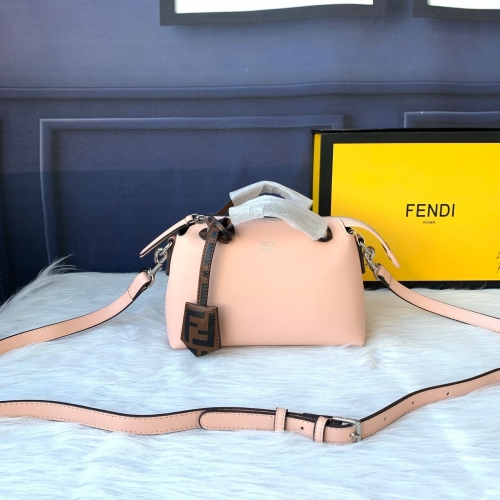 No.30096 Fendi F8BL PM:21cmX12.5cmX9.5cm