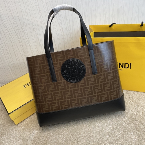 No.30049 Fendi Waterproof material tote bag Size：37.13.28cm #14528