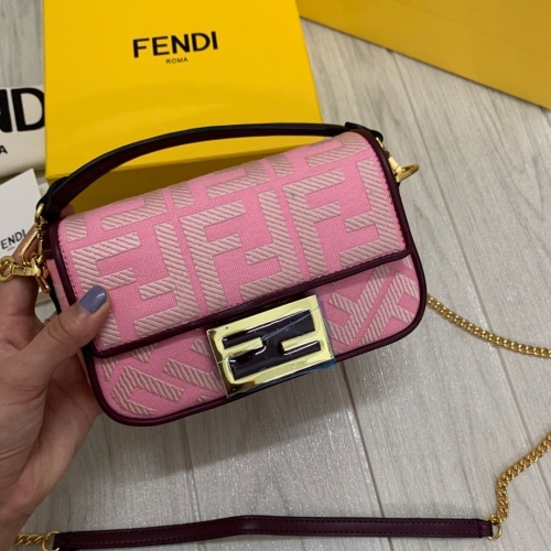 No.30100 Fendi VINTAGE 19*4*11cm