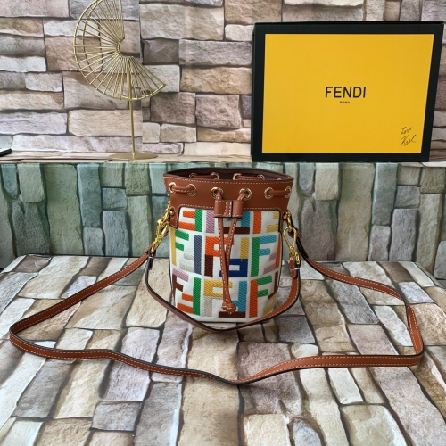 No.30089 Fendi F8BS001.Mon Tresor 18*12*10cm