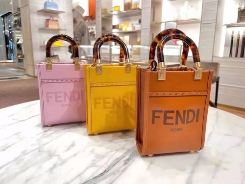 No.30034 Fendi 1522  Sunshine Size:13x6.5x18cm #27340