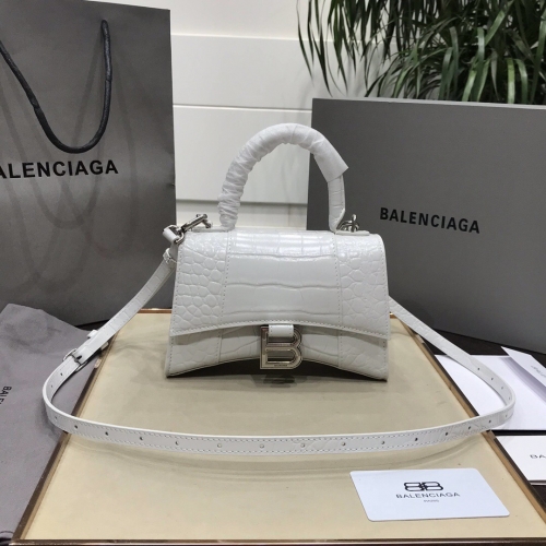 No.30010 Balenciaga hourglass bag Calfskin with Litchi grain Adjustable shoulder strap SIZE: 19 * 8 * 21cm, 23*10*24cm