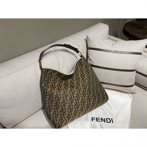 No.30067 Fendi 36*32cm