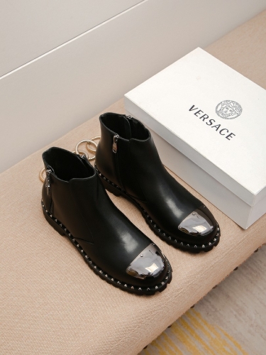 No.61967 VERSACE 2021 size 38-44