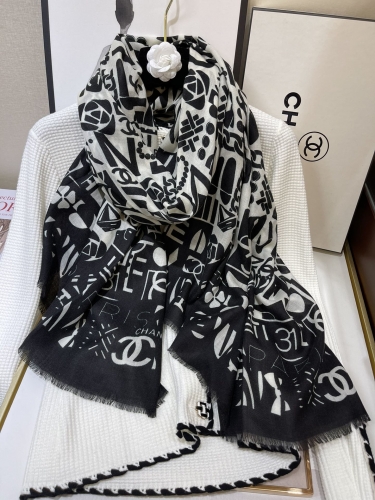 No.90002 Scarves and shawls  2021 chanel  100*200cm  Cashmere